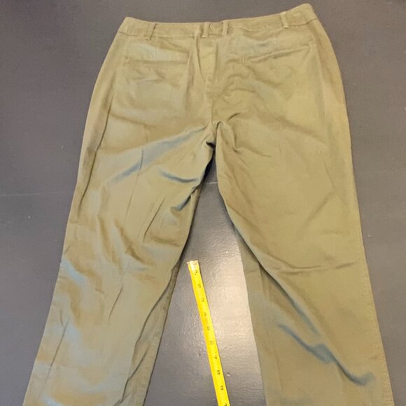 Pendleton Straight Leg Sage Green Chino Pants Women's Size 6 - 31" Inseam - Picture 7 of 7